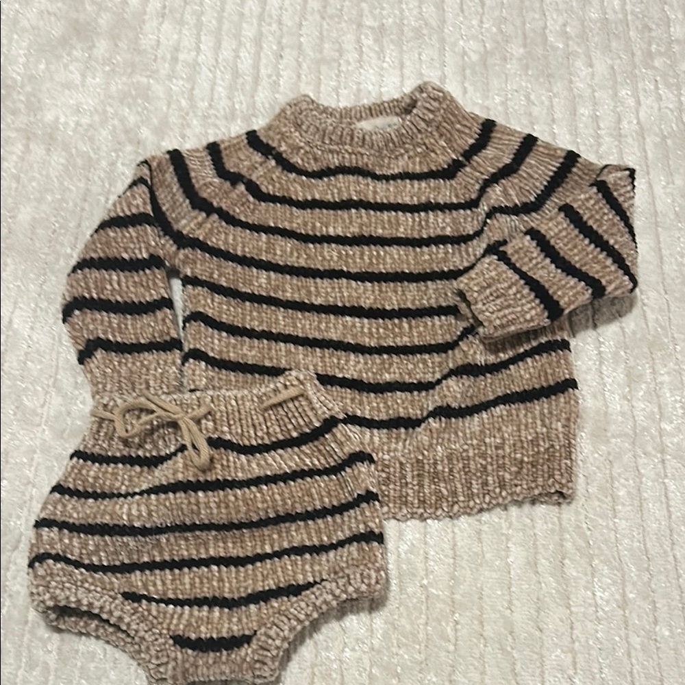 Rylee and Cru 12-18m chenille set